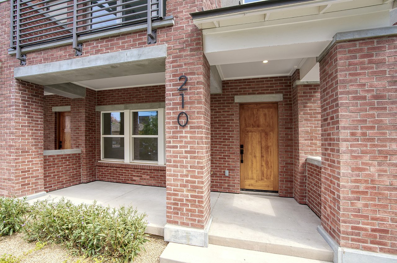 The Sculptor's Residence, 210 W McKinley St