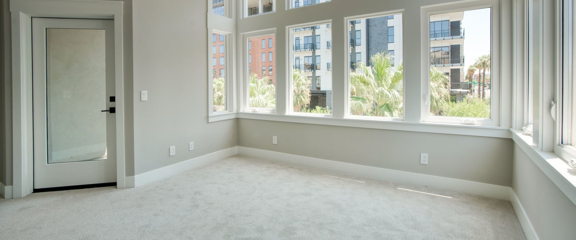 Dual-pane windows, 804 N 2nd Ave